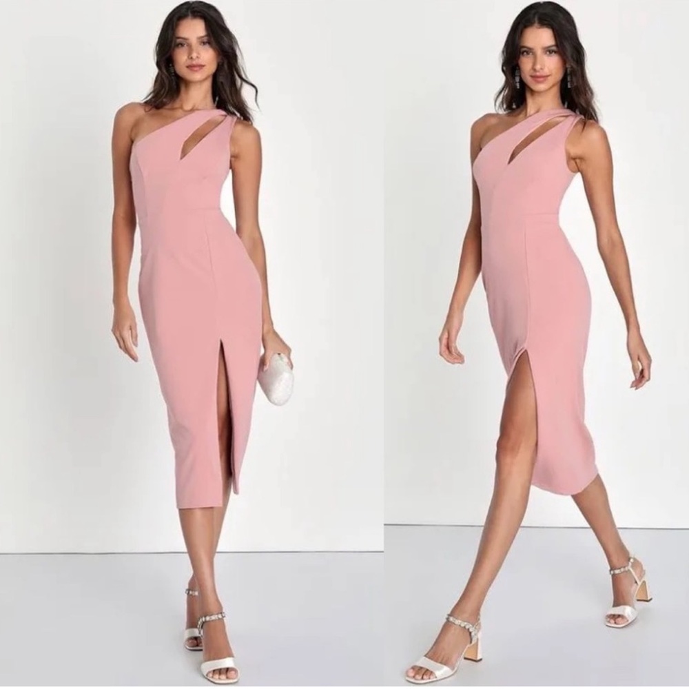 NWT Lulus blush evening gown